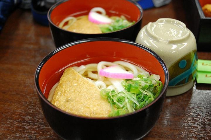 関西風きつねうどん ツンツンさんの猫ブログ ネコジルシ